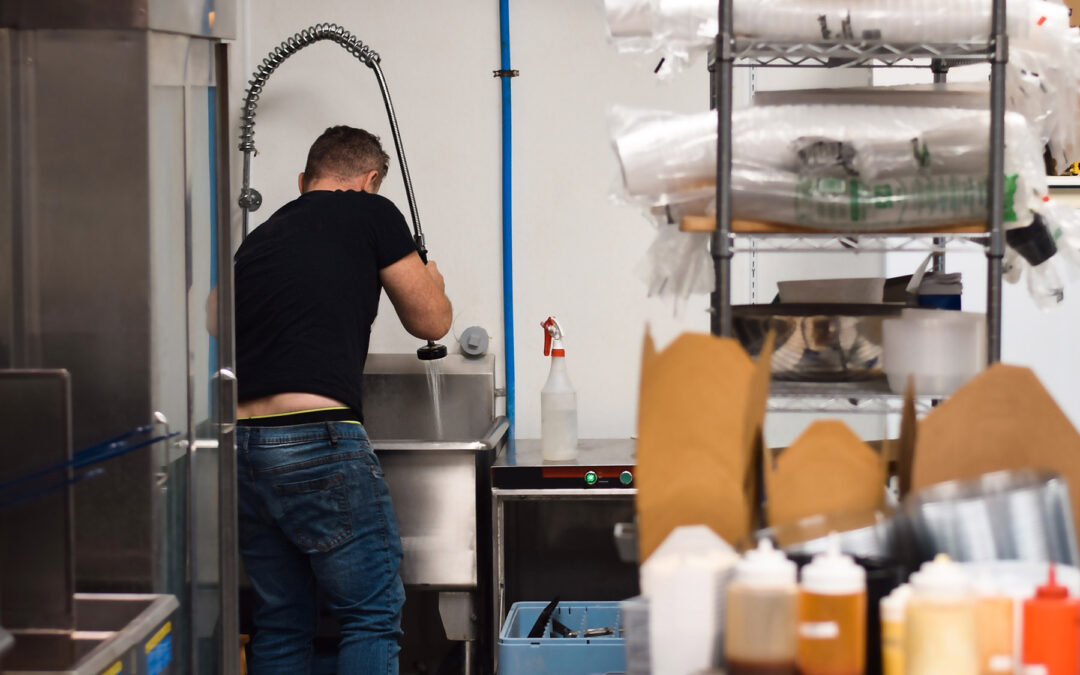 Preguntas frecuentes sobre limpieza de cocinas industriales de restaurantes